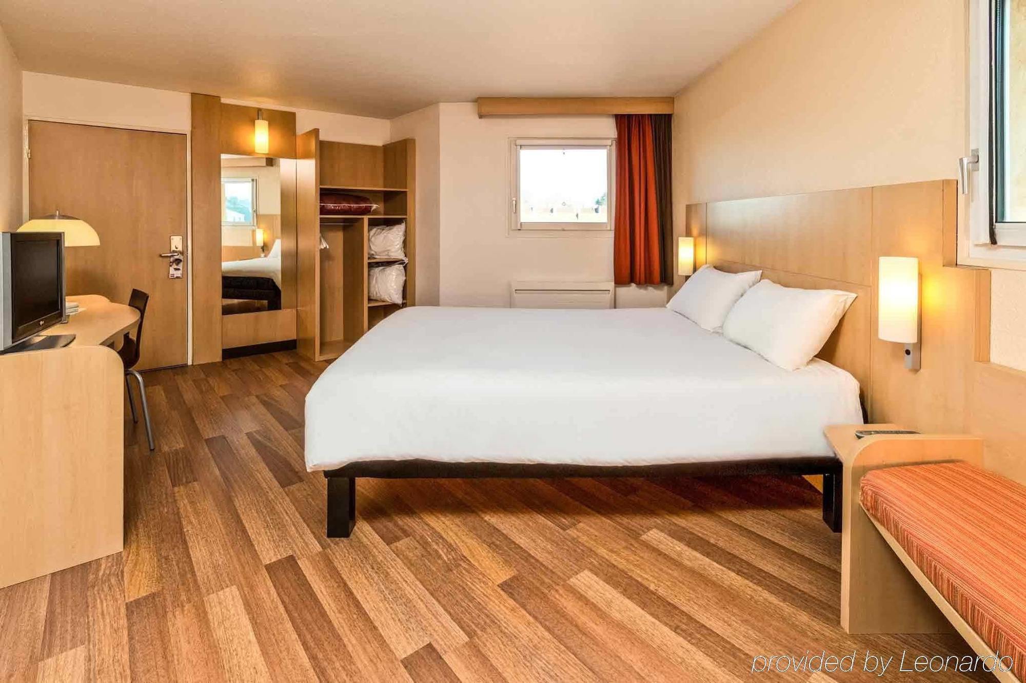 ibis budget Saint Dié des Vosges Buitenkant foto